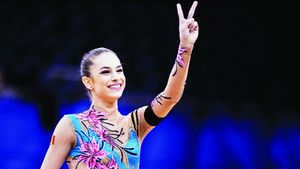 Încă un scandal mondial declanșat de români?** Șefa gimnasticii ritmice acuză arbitrajul fraudulos: Una dintre favorite a ratat calificarea la Olimpiadă după un concurs perfect