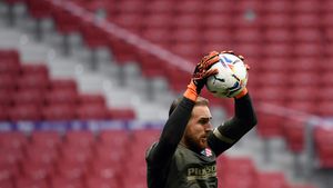 Manchester United vrea să îl transfere pe Jan Oblak de la Atletico Madrid, dar clauza de reziliere uriașă a portarului îi sperie pe englezi