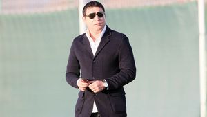 Borcea face apel la suporteri pentru salvarea unui jucător talentat:** "Fiți lângă el, are nevoie de voi!"