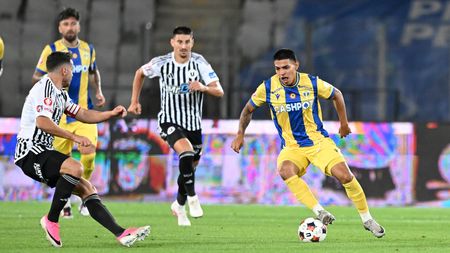 🚨 U Cluj – Petrolul 2-3, în etapa 7 din Superliga. Echipa din Ploiești urcă pe locul 2, deși are golaveraj negativ, -3