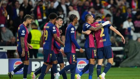 Presa catalană e în extaz: „O Barcelona de pe altă planetă a distrus-o pe Dortmund”