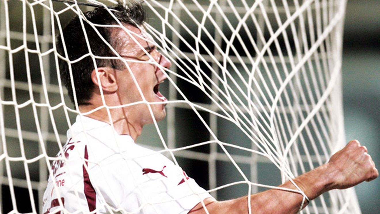 Pancu: "Mă retrag doar campion!** Doamne-ajută să înscriu în poarta Stelei pe Ghencea"