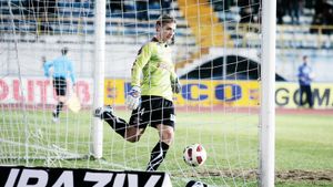 Concurență pentru Coman și Bornescu!** Roman, îndrăgostit de poartă :)