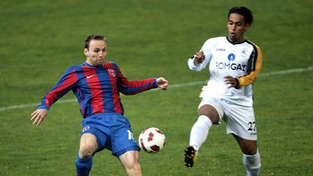 Eric de Oliveira a revenit în Liga 1, la echipa sa de suflet: "Vreau să fiu cel mai bun din campionat. Dacă voi juca bine, poate domnul Daum se va uita și la mine!"