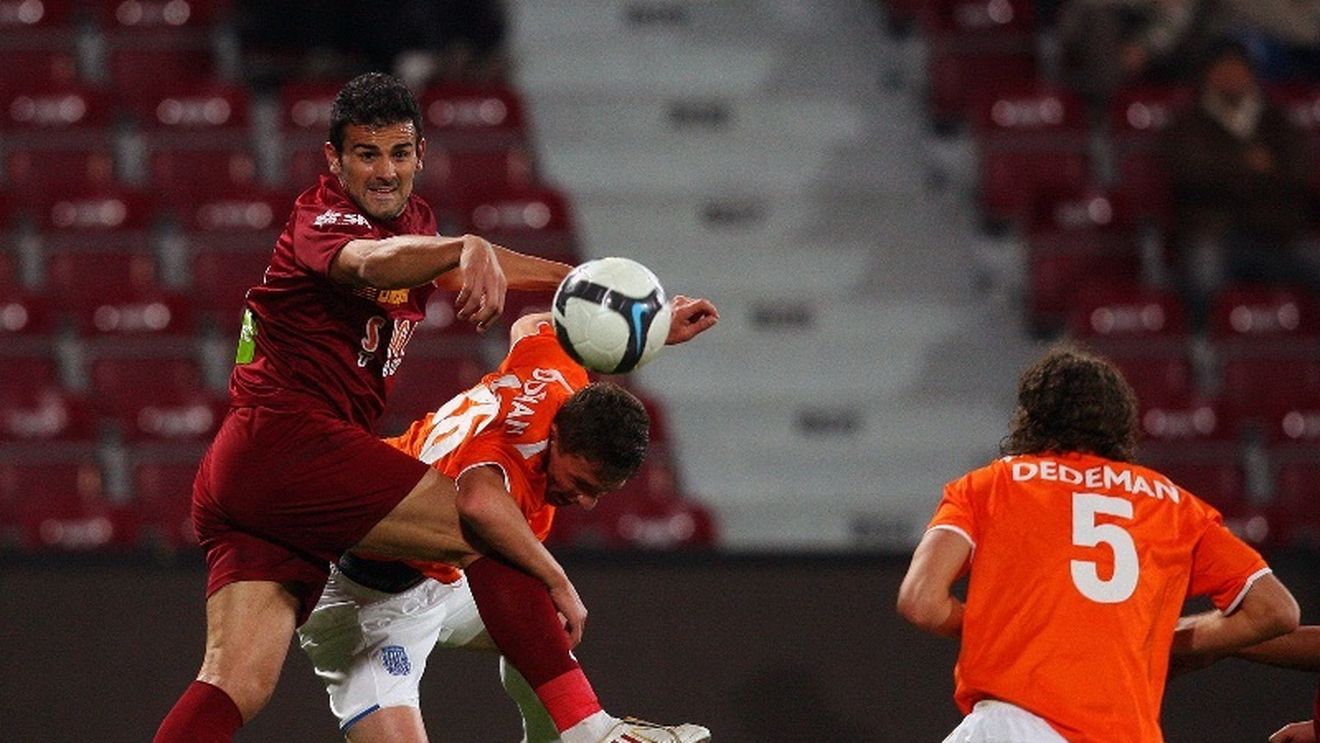 Spre titlu fără căpitan!