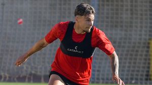 Andrei Rațiu, ruptură cu președintele lui Rayo pentru că l-a făcut să rateze un salariu de 10 ori mai mare! Încă un fotbalist a pățit același lucru și Rayo e un butoi cu pulbere