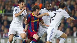 Cum driblingurile lui Messi sau "grădinița" lui Wenger aduc dezastrul în Liga I!** De ce fug de stadioane suporterii din Est