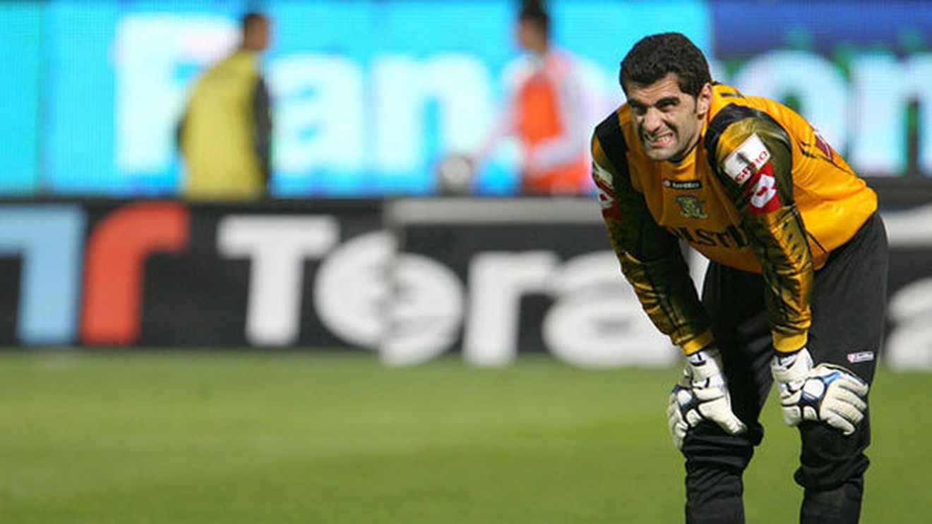 Mutare ȘOC în Giulești!** Accidentarea lui Coman și prestațiile slabe ale lui Straton IMPUN aducerea unui portar