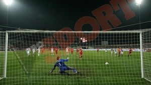 Cristescu: "Dinamo a avut penalty gratuit!** Din 200 de minute, 210 i-am dominat la toate capitolele"