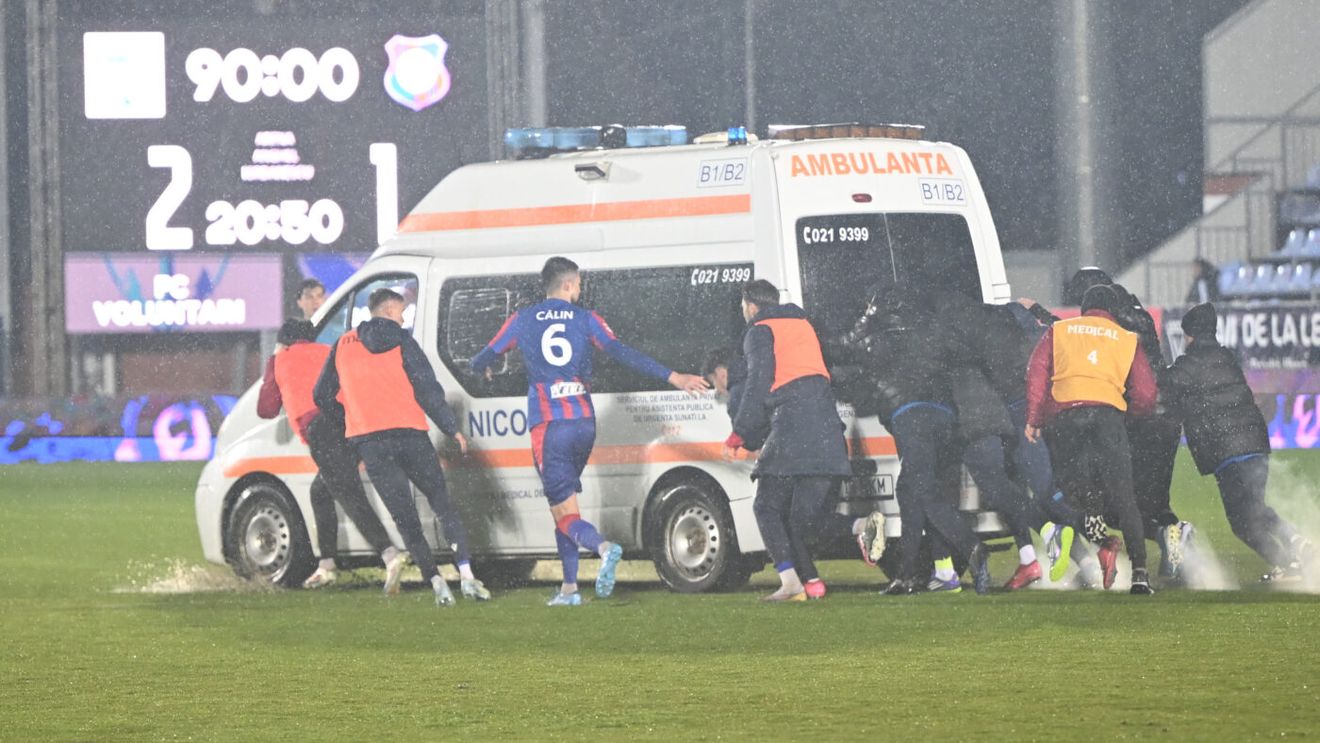 România s-a făcut de râs în Europa. Ce au scris spaniolii despre ambulanța care nu putea merge pe gazon din cauza ploii