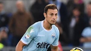 Ștefan Radu, pasă de gol la revenirea după accidentare. Fundașul român i-a pus mingea "pe tavă" lui Immobile