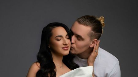 Momentul nașterii fiicei Larisei Iordache, perioadă dificilă peste care a trecut: „Doctorii au ținut-o departe de mine”. SPECIAL