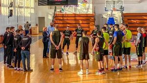 Start în campania FIBA Eurobasket 2025! Carmen Tocală, discurs în fața „vulturilor" + Progamul meciurilor din grupa preliminară