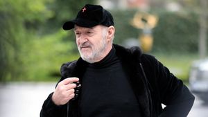 FCSB mai face un super transfer! Gigi Becali a făcut anunțul după calificare: „Luăm unul”