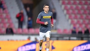 Meci de vis pentru românii de la Sparta Praga! Ce performanță au reușit Chipciu și Stanciu