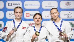 A devenit dublă campioană europeană la judo în aceeași zi