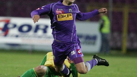 Exclusiv / Prima sancțiune: Milhazes trimis la echipa a 2 a!