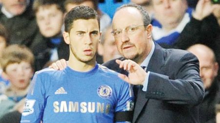 Benitez, huiduit la debut!** Spaniolul a debutat cu un egal pe banca lui Chelsea