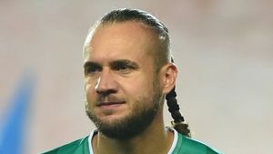 George Pușcaș a fost făcut praf pentru că a cerut un salariu ireal în negocierile cu Dinamo: „Ia lăsați-l, mă, să stea acasă! A schimbat 44 de echipe”