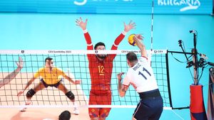 Naționala de volei masculin este în progres! A ajuns la 6 jucători care evoluează în campionatele puternice, efect al celebrei victorii cu campioana olimpică Franța de la Euro 2023. SPECIAL