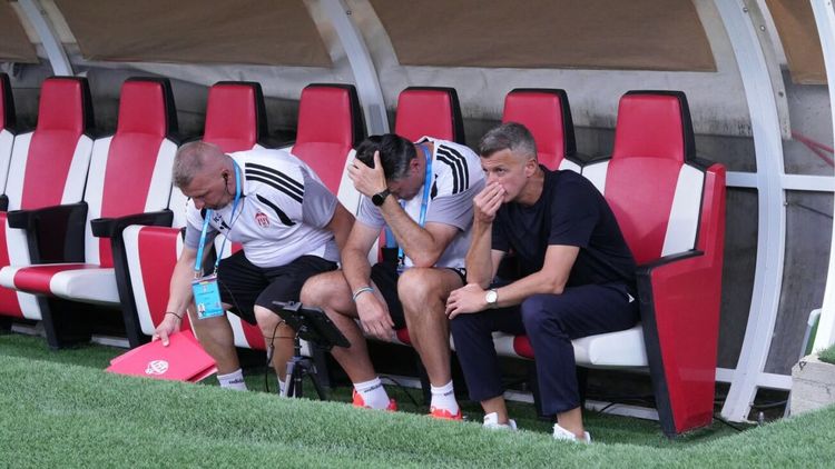 Prima reacție a antrenorului lui Sepsi după ce Cosmin Matei a fost suspendat 9 luni: „Nu putem să-l primim la antrenamente! E greu”. EXCLUSIV