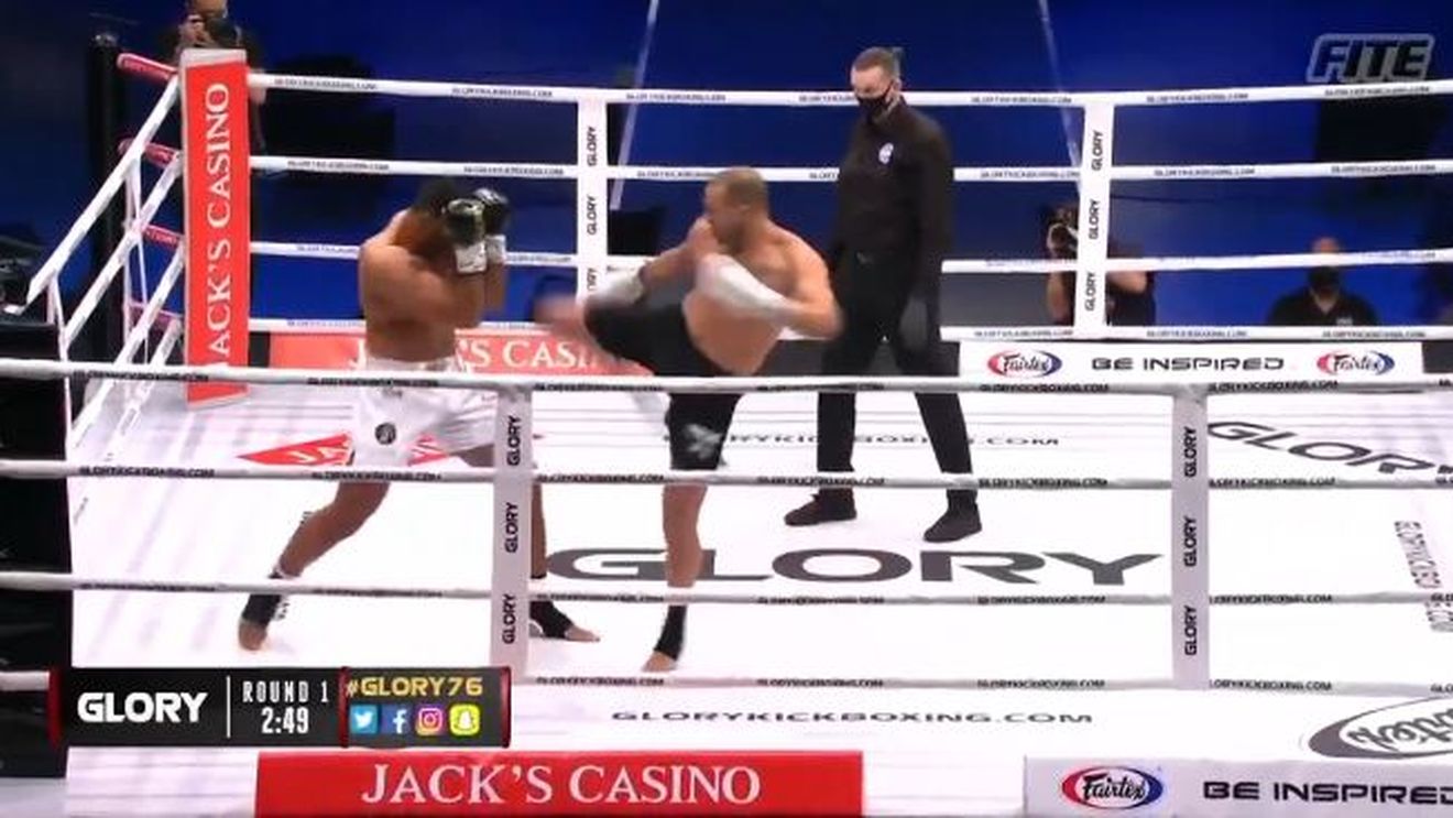 Americanii l-au comparat pe Benny Adegbuyi cu Dracula. "Este a doua cea mai cunoscută persoană din Transilvania", au reacționat comentatorii