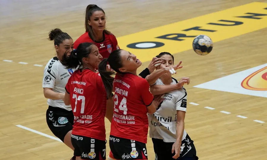 Rapid București și-a prezentat primele achiziții