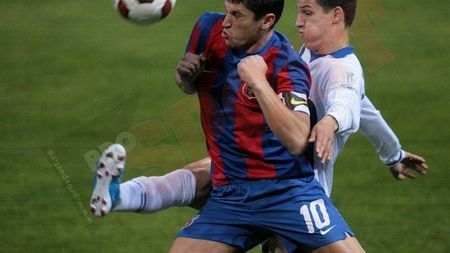 De ce e Tănase căpitan? "Nu avem în lot un jucător de profilul lui Rădoi!"