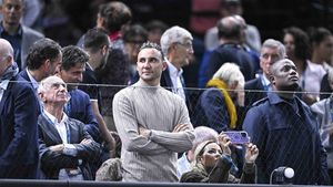 Unde a ajuns să joace cunoscutul fotbalist la nunta căruia nu a mers niciun coechipier