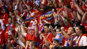 Suporteri de clasă mondială! Danezele, impresionate: "Am jucat și la Vâlcea, dar atmosfera de aici m-a impresionat"