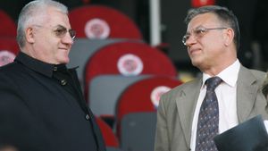 "I-am spus lui Iancu că n-are nicio șansă în războiul cu Sandu!"