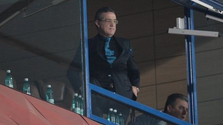 Becali zice că i-a făcut o ofertă fabuloasă lui Boloni: "Aștept răspunsul până marți"** Ce primă are pentru calificarea în Ligă: