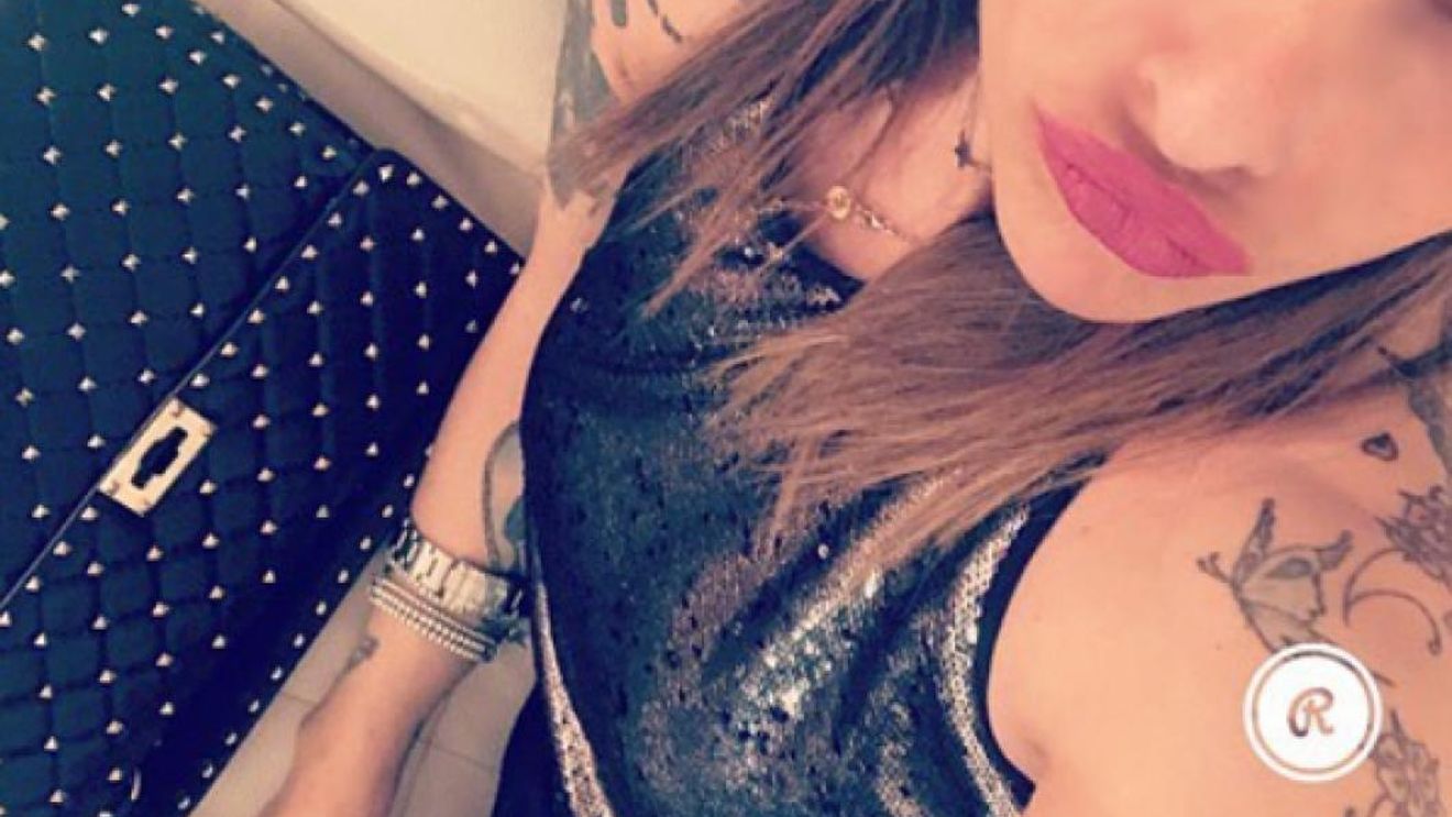 Lecția unui fiu. A scris istorie în Liga Campionilor la doar 19 ani, apoi și-a "urecheat" mama cu 170.000 de urmăritori pe Instagram: "Gata, mamă! Ai 40 de ani, ce faci cu gura aia așa?",