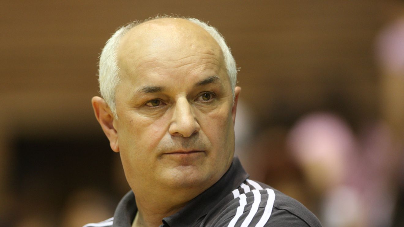 Îl iubesc pe Tadici