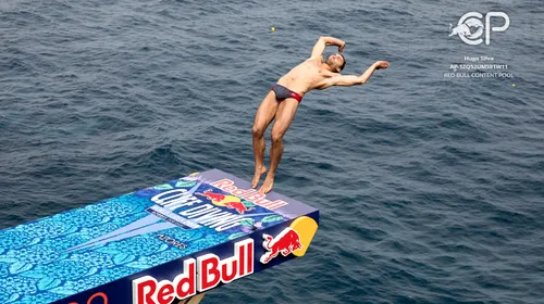 Cătălin Preda participă la etapa din Insulele Azore în Seria Mondială Red Bull Cliff Diving