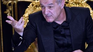 Cu ce se ocupă Alexandra Becali și ginerele patronului de la FCSB. Câți bani cer clienților