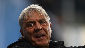 Șoc la Universitatea Craiova. Sorin Cârțu, înlăturat de la echipă? Legendarul fost fotbalist al Craiovei Maxima, în fața unei decizii finale!