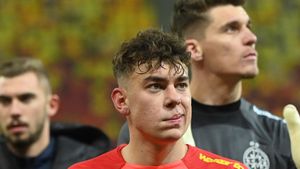 Ce notă a primit Eduard Radaslavescu, fotbalistul „răstignit” de Gigi Becali în meciul cu Farul! Deși a jucat doar 28 de minute, a fost mai bun decât favoritul patronului FCSB, pe care vrea să-l cumpere cu 2.000.000 de euro