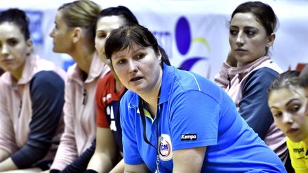 Top 5 știri din handbalul feminin! Cu cine a semnat Luminița Huțupan - Dinu și ce jucătoare străină a învins-o de una singură pe CSM București