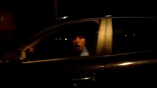 VIDEO Așa ceva nu s-a mai văzut:** Nasri, agresat verbal în trafic de doi fani ai lui Liverpool! Mesajul lor l-a ULUIT