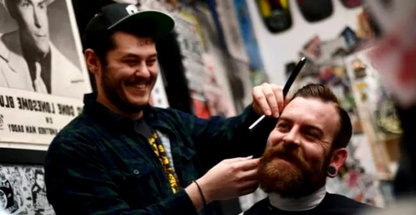 Bancul zilei: Bulă merge la frizerie