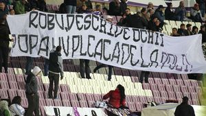 Lui Ionuț Popa i-a mai venit inima la loc după victoria cu ASU Poli din Cupă. Cum comentează scandările suporterilor timișoreni. Antrenorul învinsei nu a venit la conferința de presă