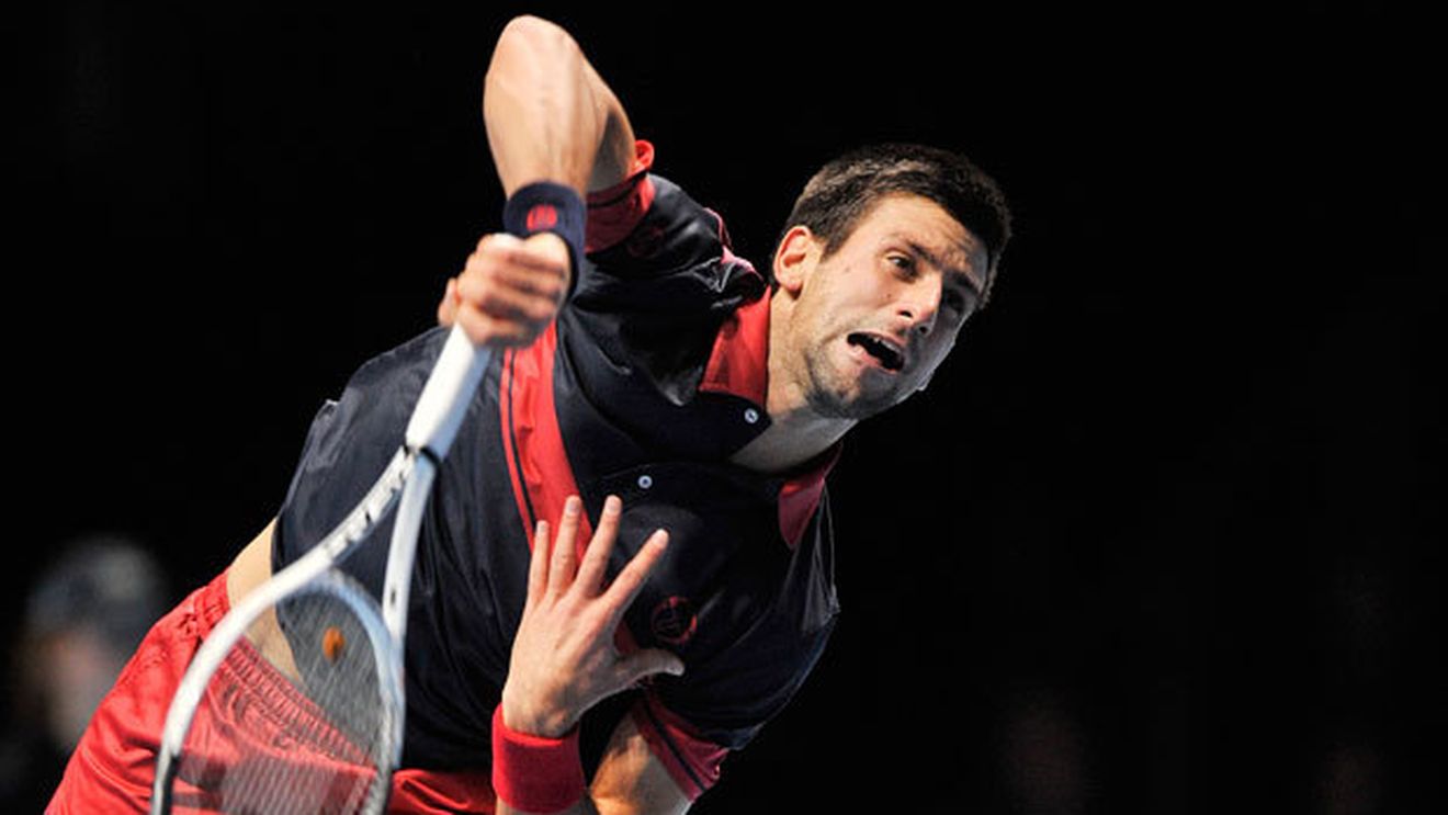 Djokovici s-a calificat în semifinalele Turneului Campionilor
