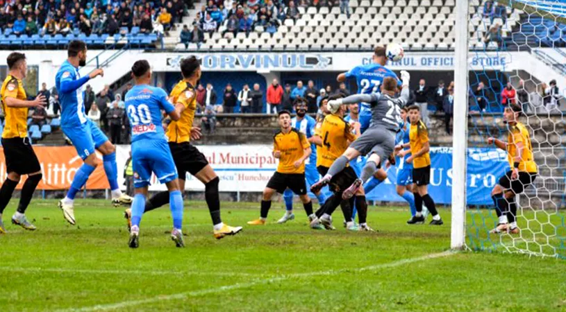 Florin Maxim anunță revenirea Corvinului în lupta pentru play-off! E aproape să-l debuteze pe atacantul Predrag Vladic și anunță achizițiile pregătite în iarnă