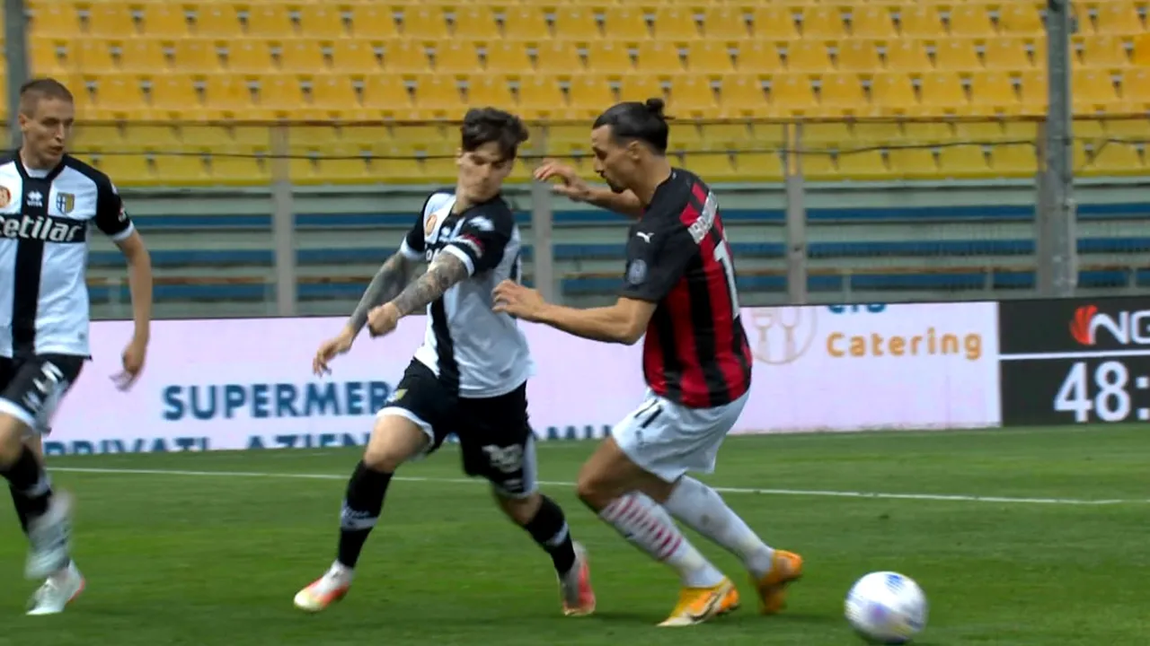 Dennis Man, faza meciului Parma - AC Milan! Românul a prins tupeu și l-a umilit pe Zlatan Ibrahimovic, care a fost apoi eliminat | VIDEO