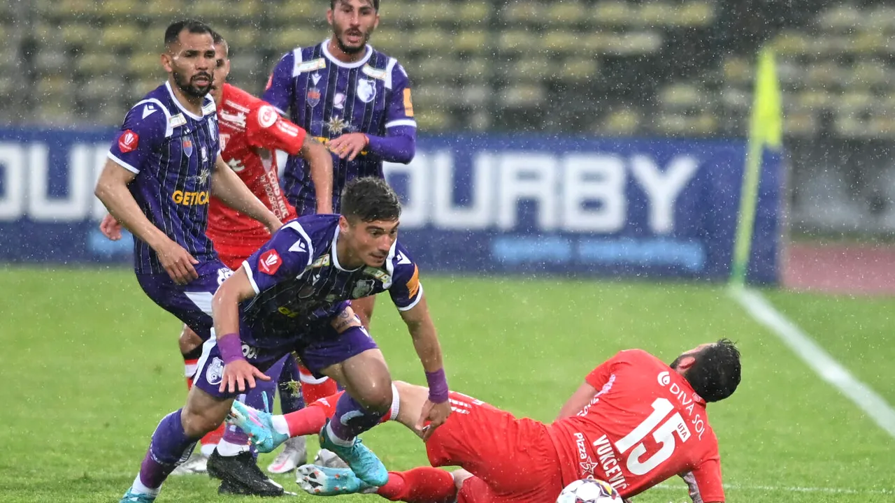FC Argeș - UTA Arad 2-2, în etapa a 7-a a play-out-ului din Superliga | Echipa lui Vintilă scoate un punct în minutul 90+14, după un meci tensionat cu trei penalty-uri numai pentru piteșteni