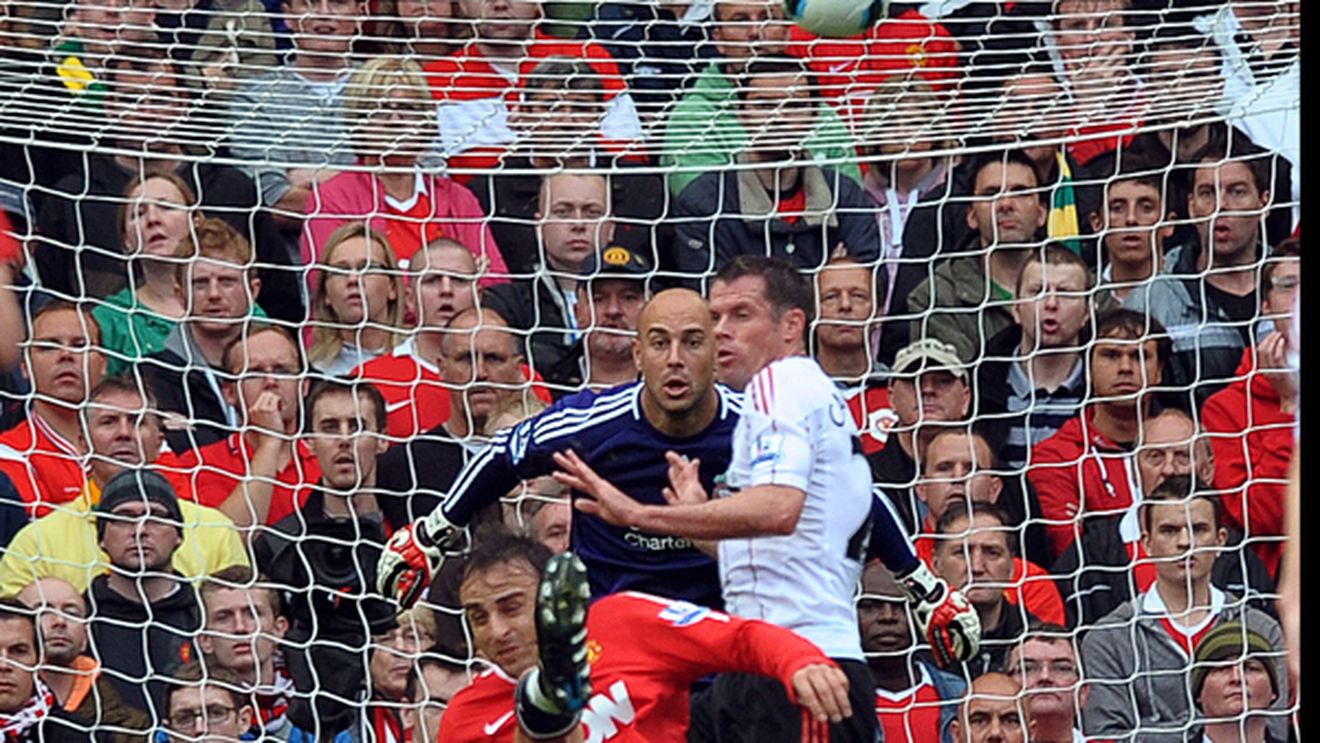 VIDEO I-au transformat pe portari în spectatori!** Vezi topul celor mai tari 10 goluri ale sezonului