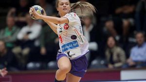 Un nou star în devenire și-ar dori să joace la CSM București! Are 19 ani și se remarcă deja în Danemarca. „Cred că mă pot adapta bine mentalității din Europa de Est"