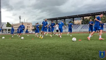 Corona Brașov debutează în grupele Cupei României contra FC Bihor. Elevul Marian Constantinescu își înfruntă profesorul Erik Lincar!