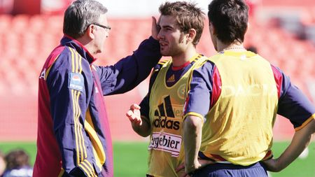 Jucătorii naționalei știau că Lucescu Jr. va pleca: "Cineva s-a scăpat în cantonament!"** De ce Mutu, Raț și Tamaș au refuzat să facă deplasarea în Brazilia